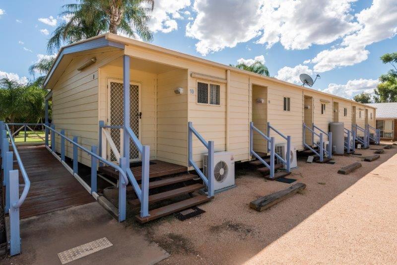 Tambo Mill Motel & Caravan Park Buitenkant foto